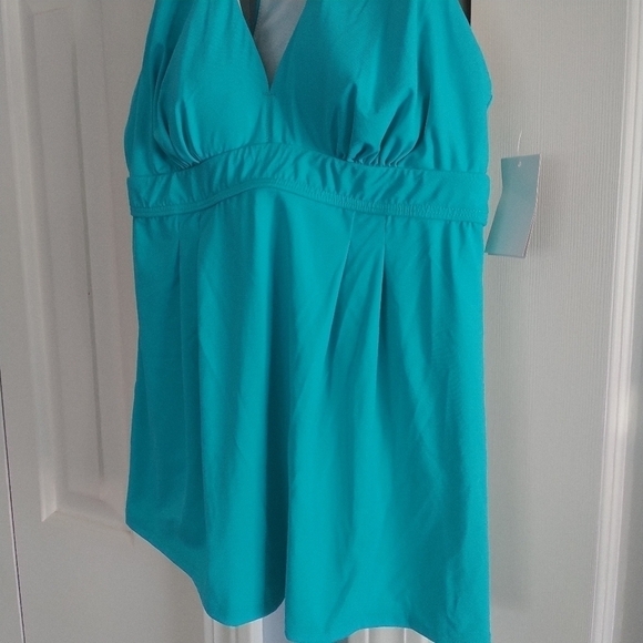 Land's End Sporty Racer back Straps Capri Aqua Tankini Swim Top 4 - Picture 3 of 11
